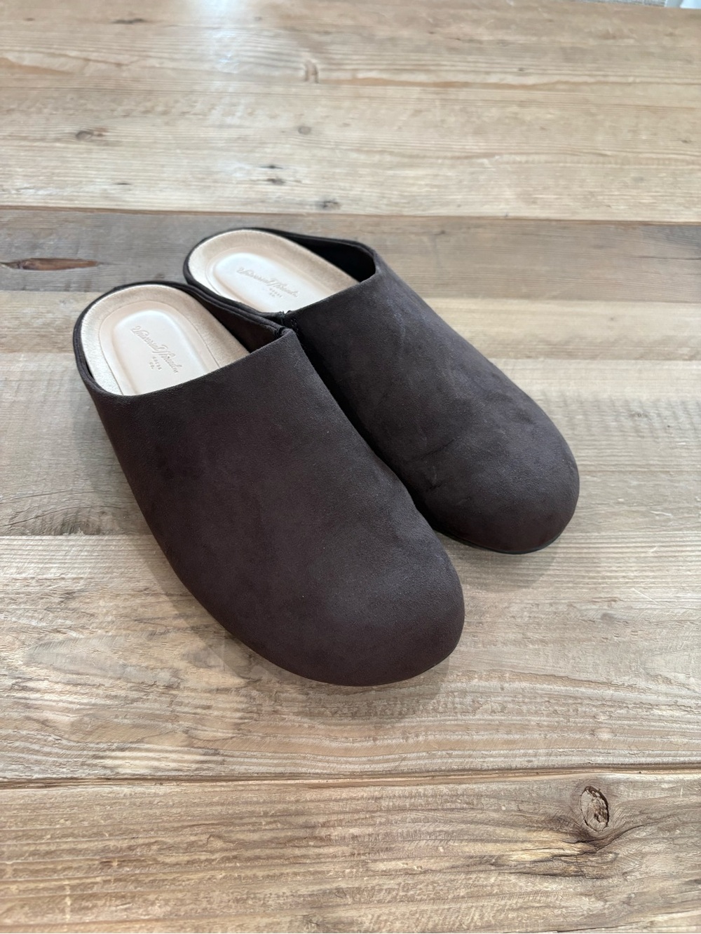 Universal Thread Women's Dark Brown Suede Slip-On Mules